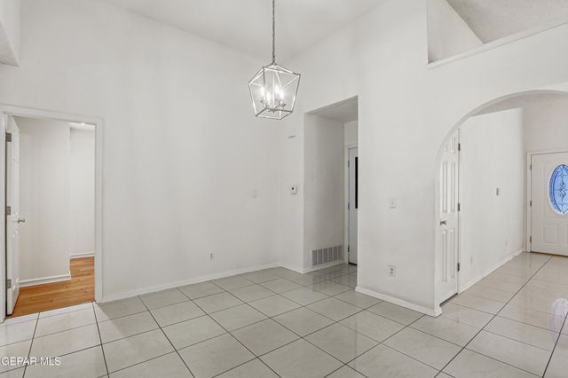7500 LUZ DE LUMBRE Avenue, El Paso, TX 79912