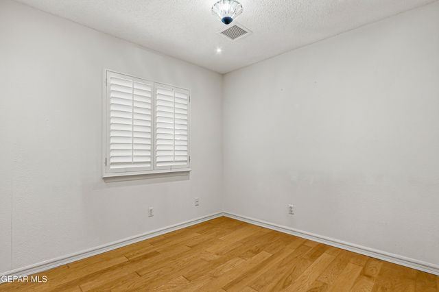 7500 LUZ DE LUMBRE Avenue, El Paso, TX 79912