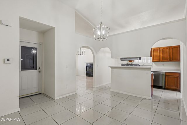 7500 LUZ DE LUMBRE Avenue, El Paso, TX 79912