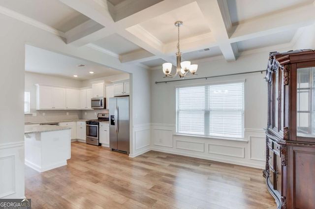 305 Eleanora Crossing, Loganville, GA 30052