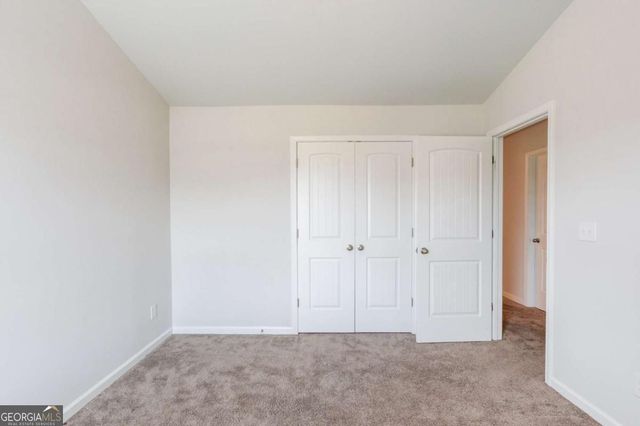 305 Eleanora Crossing, Loganville, GA 30052