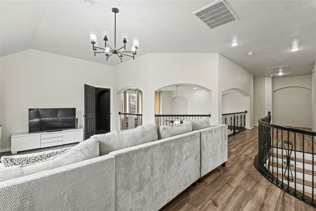 942 Marisa Lane, Desoto, TX 75115