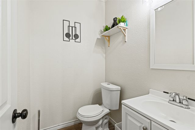 942 Marisa Lane, Desoto, TX 75115