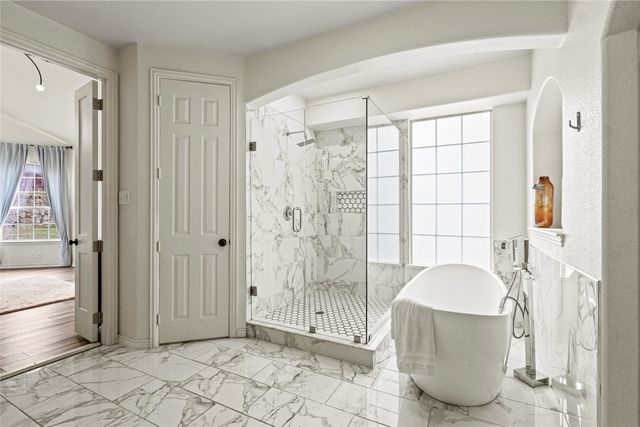 942 Marisa Lane, Desoto, TX 75115