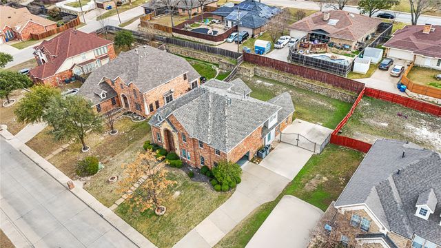 942 Marisa Lane, Desoto, TX 75115