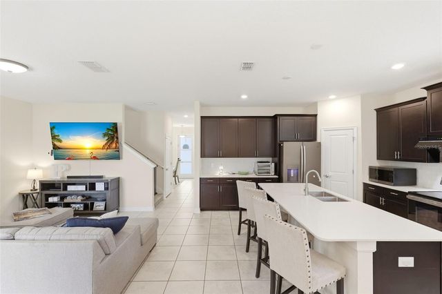 9166 CUT SHOT DRIVE, Winter Garden, FL 34787