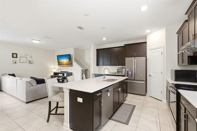 9166 CUT SHOT DRIVE, Winter Garden, FL 34787