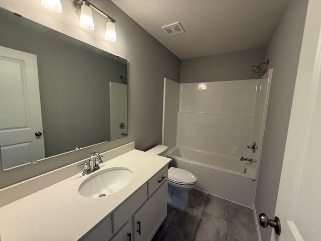 2621 Ivy Avenue NE, Saint Michael, MN 55330