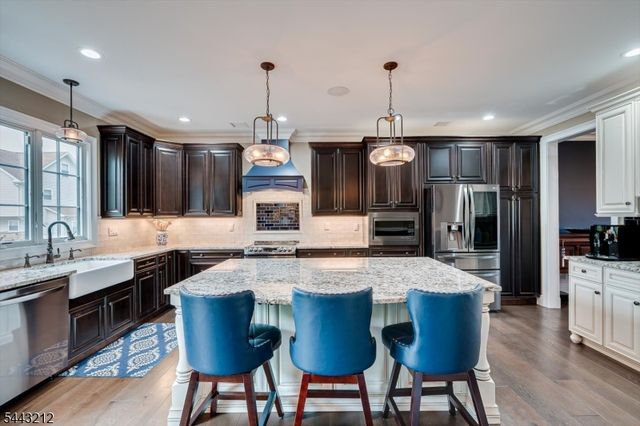 1 Houston St, Metuchen Boro, NJ 08840