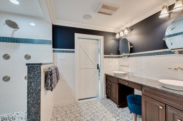 1 Houston St, Metuchen Boro, NJ 08840