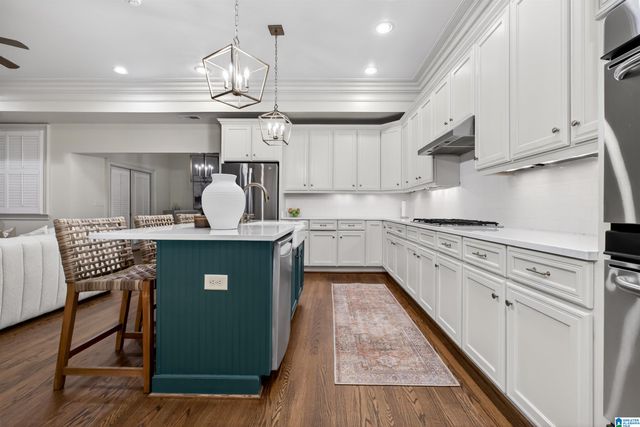 795 HAMPDEN PLACE CIRCLE, Vestavia Hills, AL 35242
