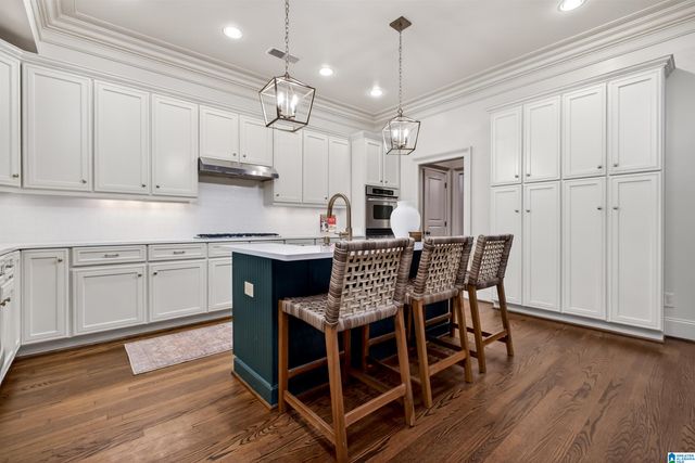 795 HAMPDEN PLACE CIRCLE, Vestavia Hills, AL 35242