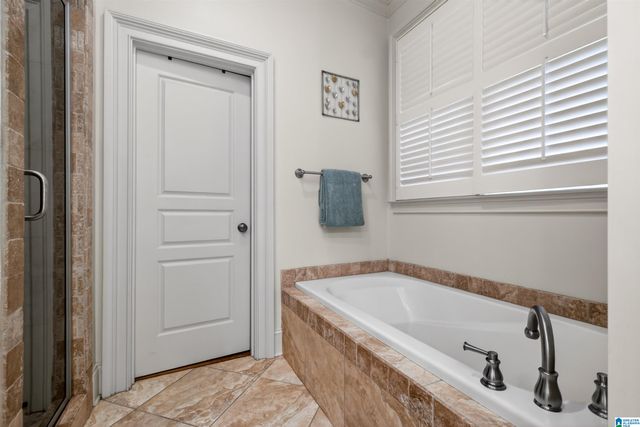 795 HAMPDEN PLACE CIRCLE, Vestavia Hills, AL 35242