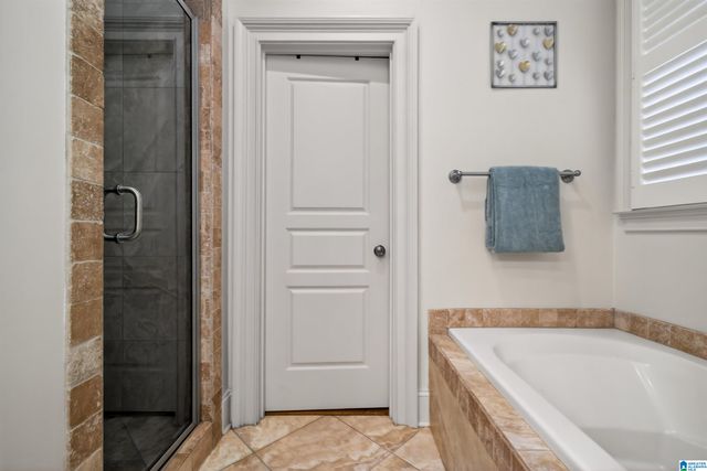 795 HAMPDEN PLACE CIRCLE, Vestavia Hills, AL 35242