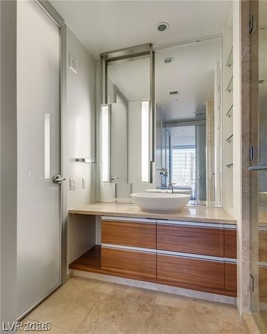 3726 Las Vegas Boulevard 2702, Las Vegas, NV 89158