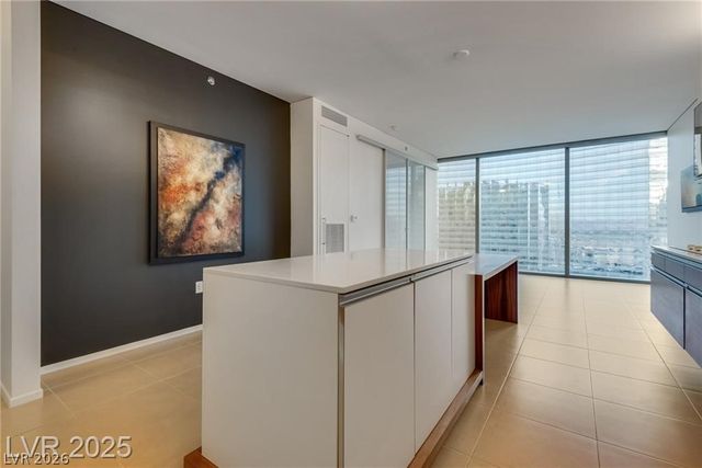 3726 Las Vegas Boulevard 2702, Las Vegas, NV 89158