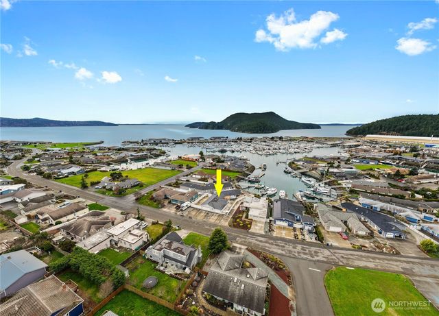 5301 Doon Way, Anacortes, WA 98221