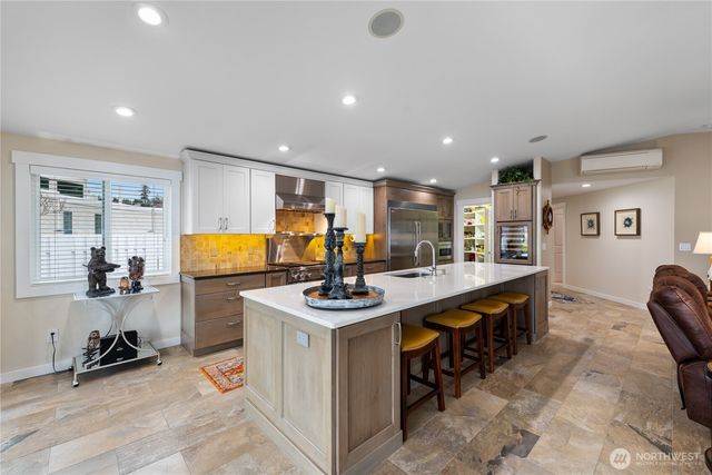 5301 Doon Way, Anacortes, WA 98221