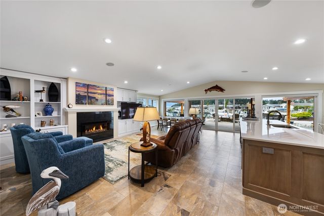 5301 Doon Way, Anacortes, WA 98221