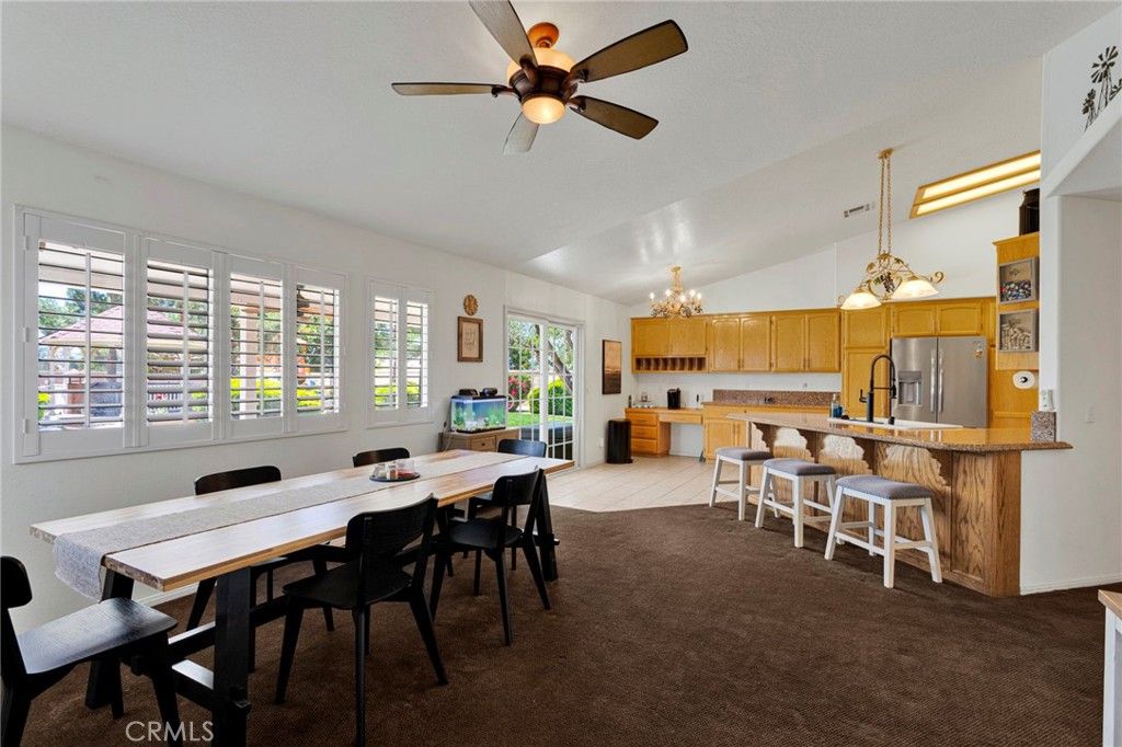 Image 22 of property listing at 19581 Powhatan Rd, Apple Valley, CA 92308