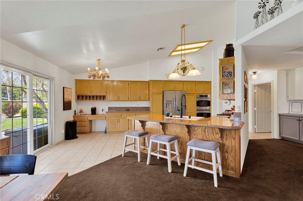 Image 23 of property listing at 19581 Powhatan Rd, Apple Valley, CA 92308