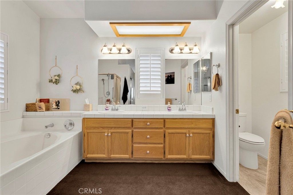 Image 31 of property listing at 19581 Powhatan Rd, Apple Valley, CA 92308