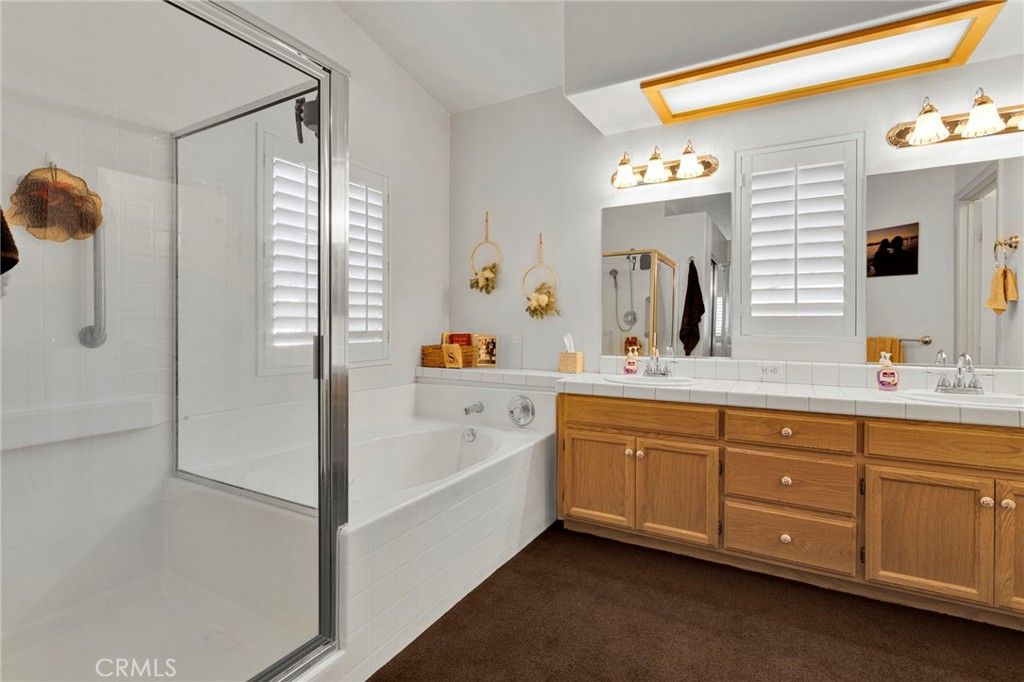 Image 32 of property listing at 19581 Powhatan Rd, Apple Valley, CA 92308