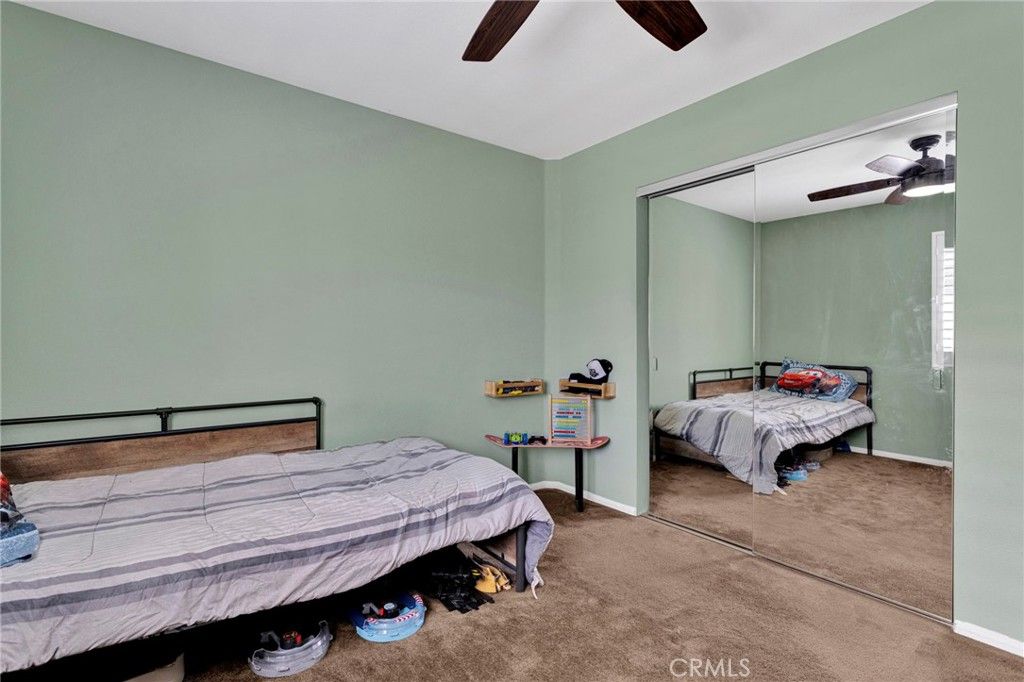 Image 36 of property listing at 19581 Powhatan Rd, Apple Valley, CA 92308