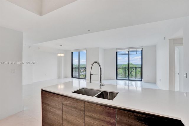 301 Altara Ave 835, Coral Gables, FL 33146