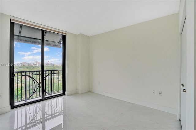 301 Altara Ave 835, Coral Gables, FL 33146