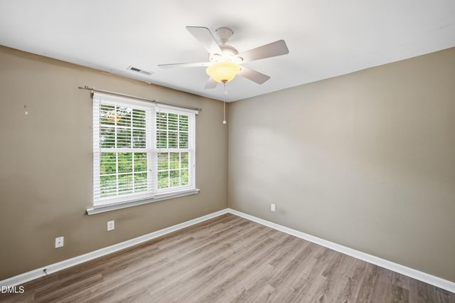 5311 Crescentview Parkway, Raleigh, NC 27606