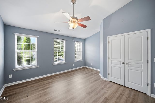 5311 Crescentview Parkway, Raleigh, NC 27606