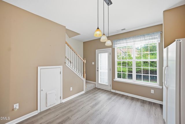 5311 Crescentview Parkway, Raleigh, NC 27606