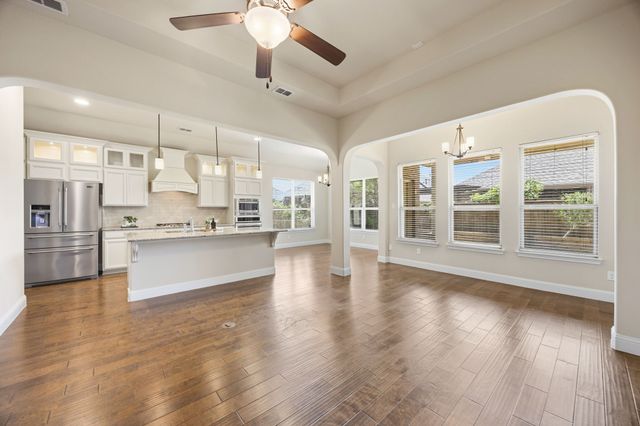 720 Louisville Road, Aubrey, TX 76227