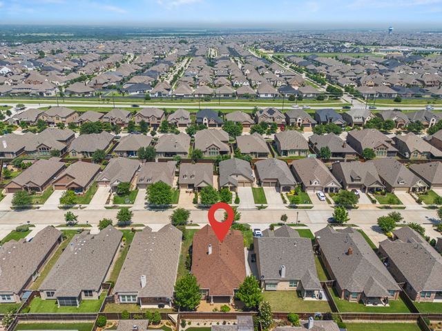 720 Louisville Road, Aubrey, TX 76227