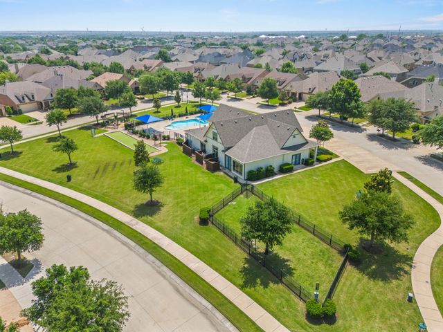 720 Louisville Road, Aubrey, TX 76227