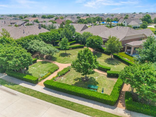 720 Louisville Road, Aubrey, TX 76227