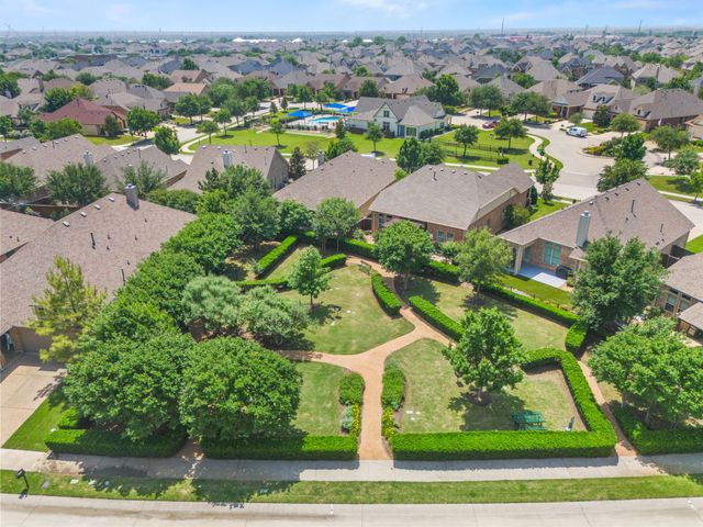 720 Louisville Road, Aubrey, TX 76227