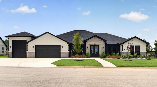 103 Still Meadow DR, Kingsland, TX 78639