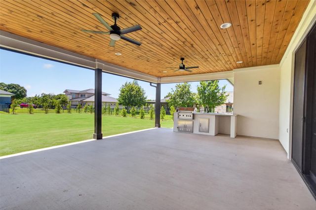 103 Still Meadow DR, Kingsland, TX 78639