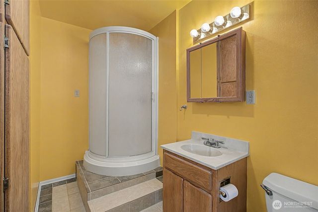 33831 37th Avenue SW, Federal Way, WA 98023