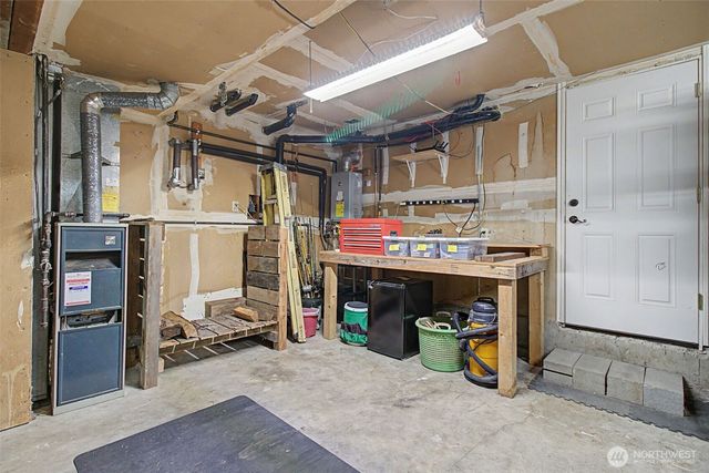 33831 37th Avenue SW, Federal Way, WA 98023