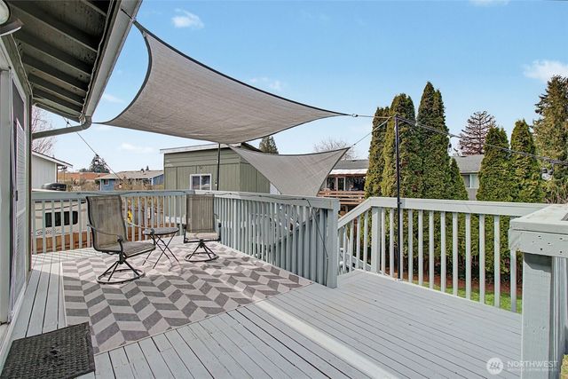 33831 37th Avenue SW, Federal Way, WA 98023