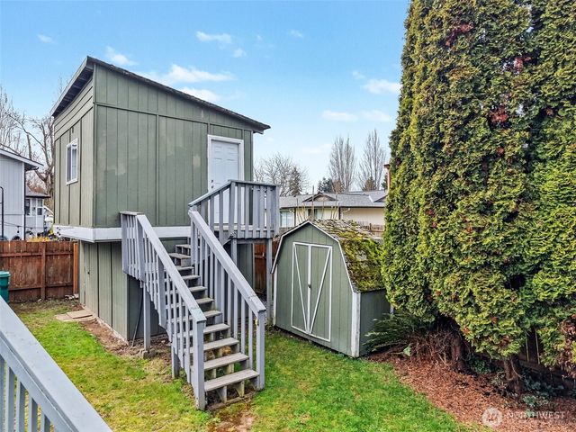 33831 37th Avenue SW, Federal Way, WA 98023
