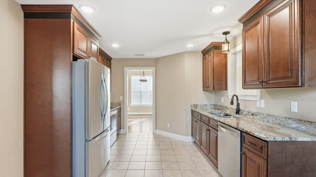 136 Ginger Lake Drive, Rock Spring, GA 30739