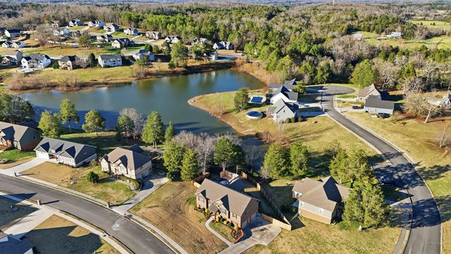 136 Ginger Lake Drive, Rock Spring, GA 30739