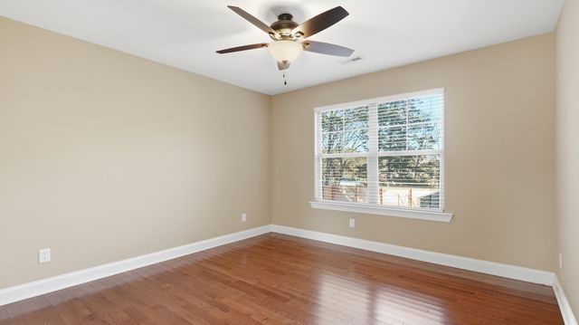 136 Ginger Lake Drive, Rock Spring, GA 30739