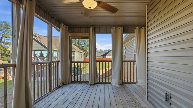 136 Ginger Lake Drive, Rock Spring, GA 30739