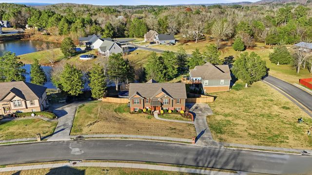 136 Ginger Lake Drive, Rock Spring, GA 30739