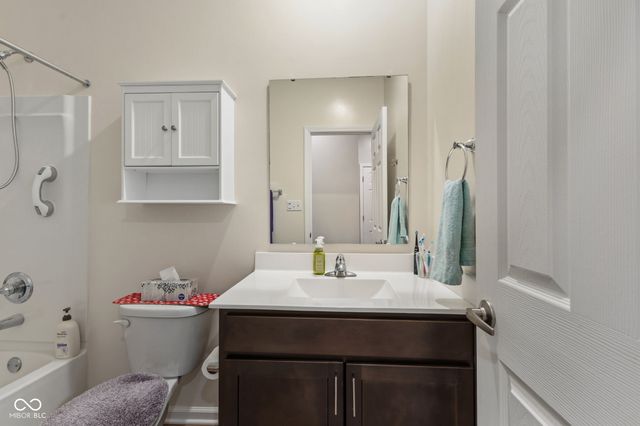 2064 Maplewood Lane, Pendleton, IN 46064